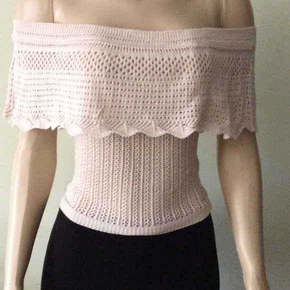 Beige off-shoulder top - Picture 4 of 4